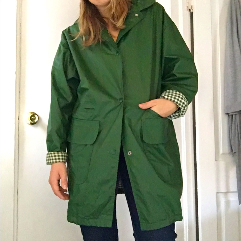 Forest/hunter green raincoat